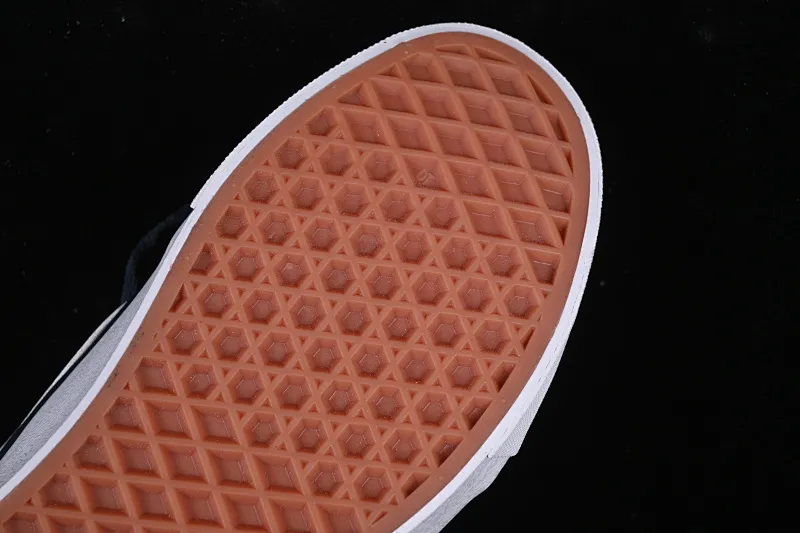 All categories Vans Vans series Vans Low Vans low-top Vans Knu Skool Vans low-top retro casual fat bread shoes VN000D6CJBL